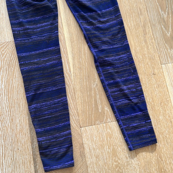 Athleta Retreat Leggings - Picture 8 of 8